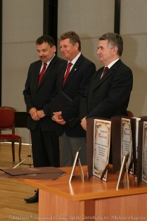 Doctor honoris causa-honoris gratia dla Rektora naszej Uczelni Doctor honoris causa-honoris gratia dla Rektora naszej Uczelni